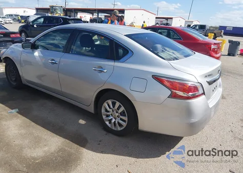 2015 Nissan Altima 2.5/2.5 S/2.5 Sl/2.5 Sv из США, поврежденный, VIN 1N4AL3AP4FC233336